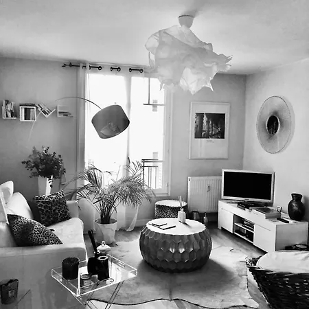 Апартаменты Trocadero/eiffel Tower Париж